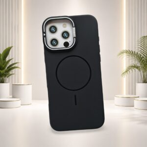 IPhone16 Pro Max Black Magsafe Cover